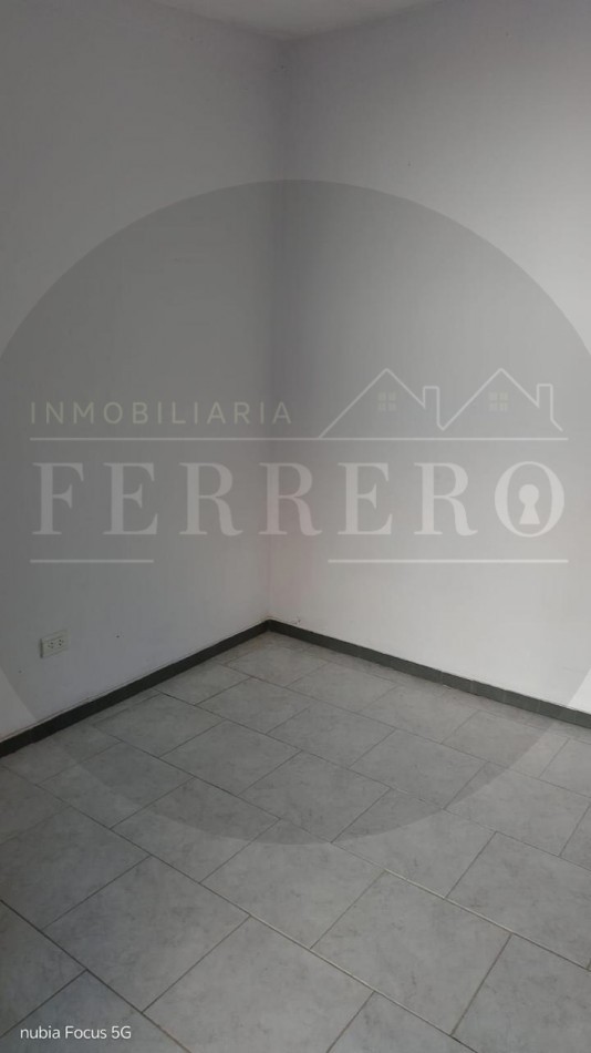 PH 3 Ambientes con patio- Ubicacion Centrica y Excelente Precio