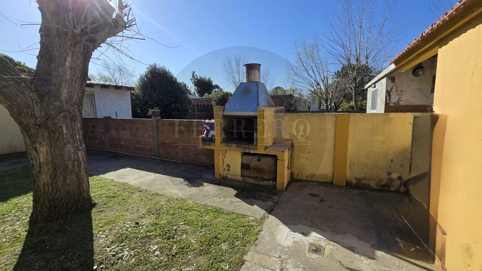 Venta 2 PH en Block con Jardin, Galpon y Entrada Vehicular - San Clemente 