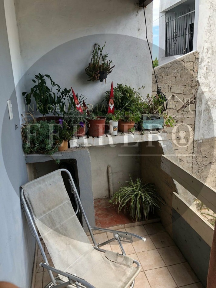 Oportunidad de Inversion: Complejo de 3 Unidades con Balcon y Parrilla