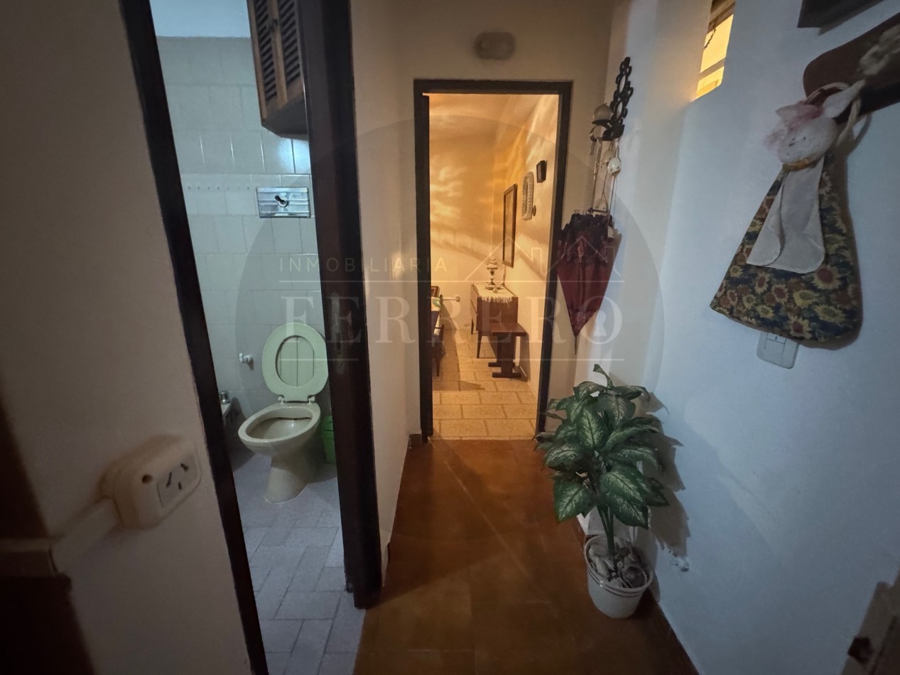 Propiedad Multifuncional con Tres Espacios Habitables y Gran Lote de 1.100m2