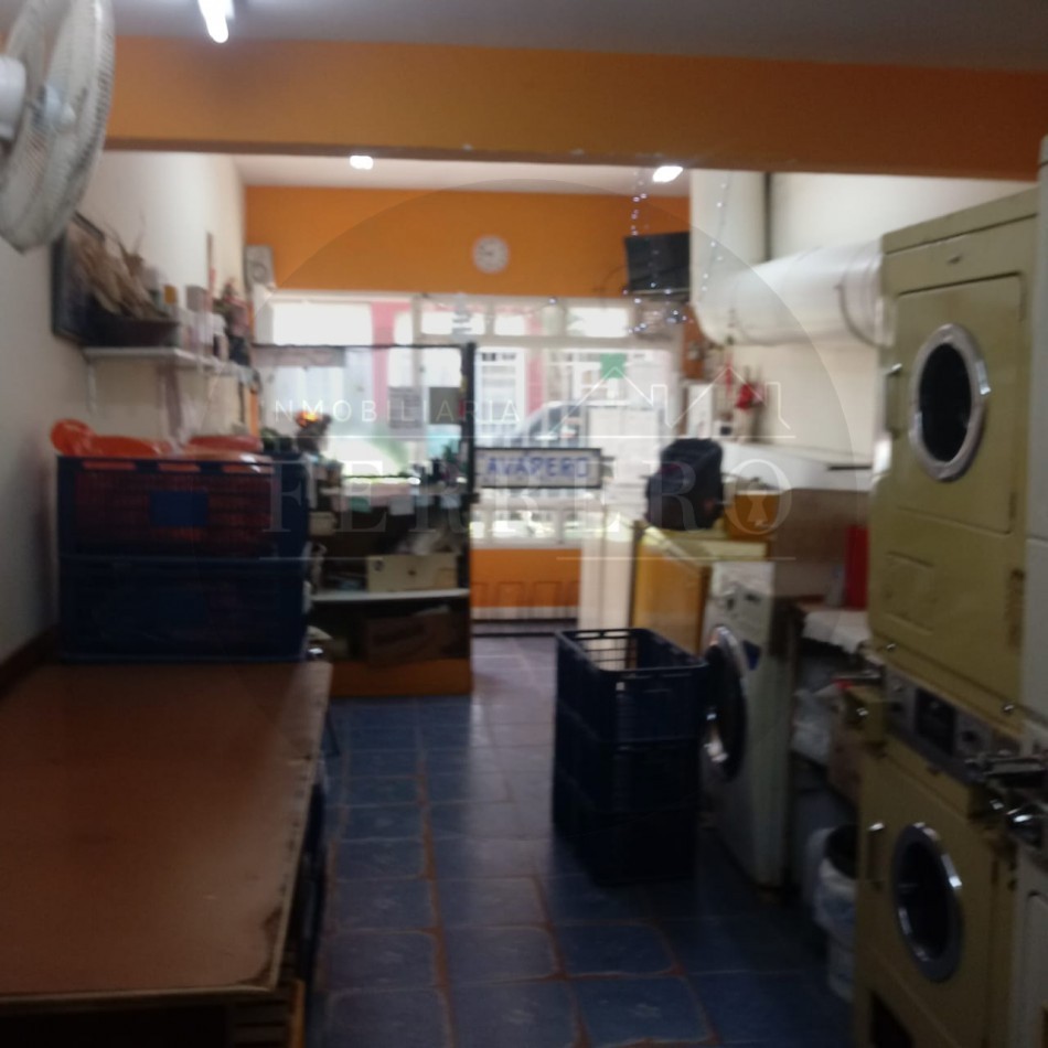 Venta de Local Comercial de 49 m² - No Incluye Fondo de Comercioq