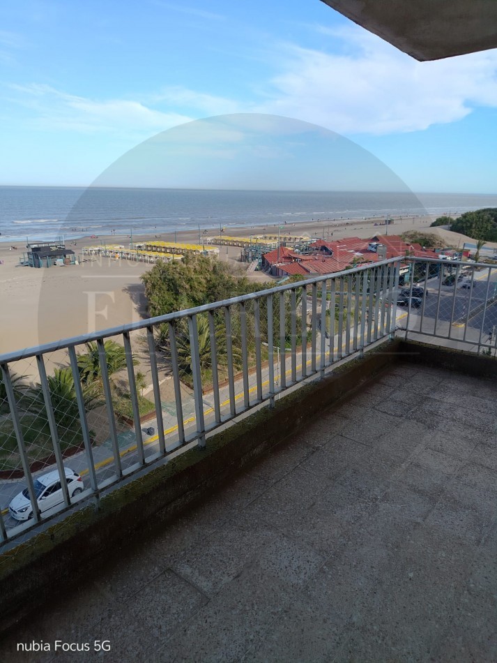 Departamento 3 Amb con vista al mar 