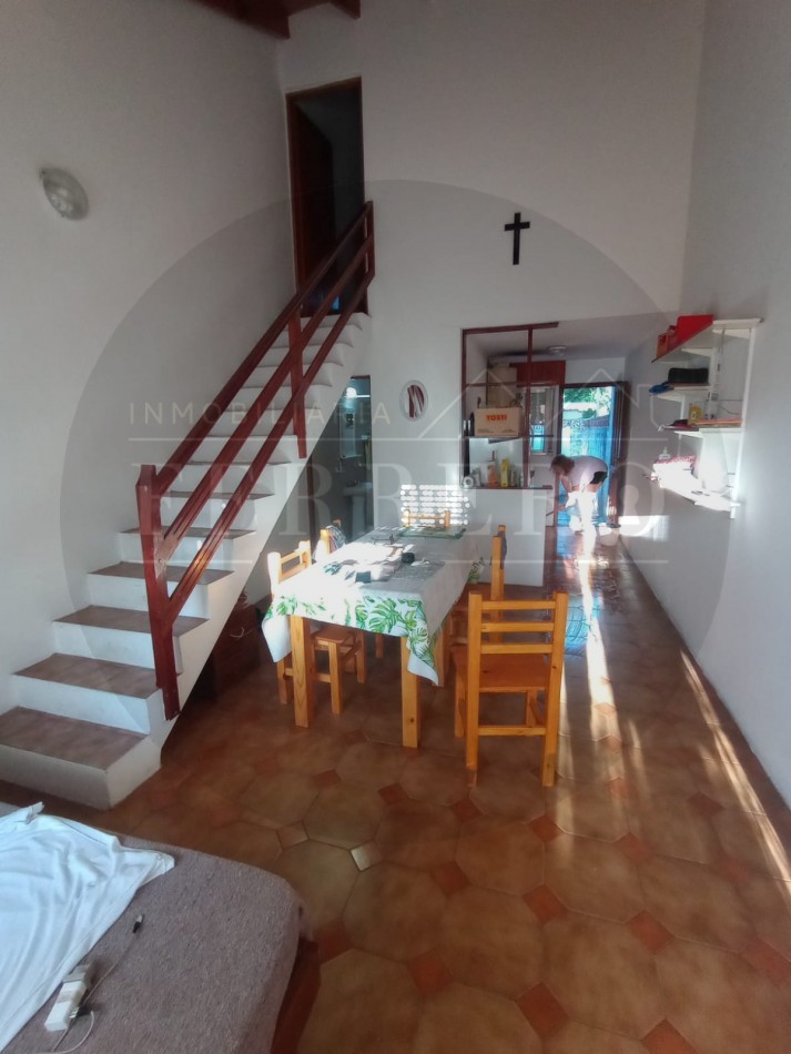Duplex 2 Amb con entrada vehicular y patio