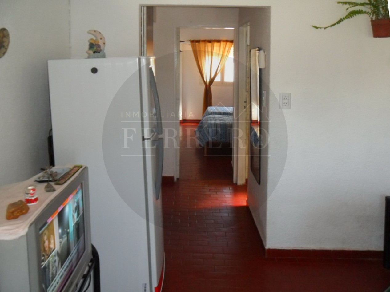 Departamento de 2 Ambientes en Venta en San Clemente del Tuyu - Sobre Avenida San Martin, Sin Expensas
