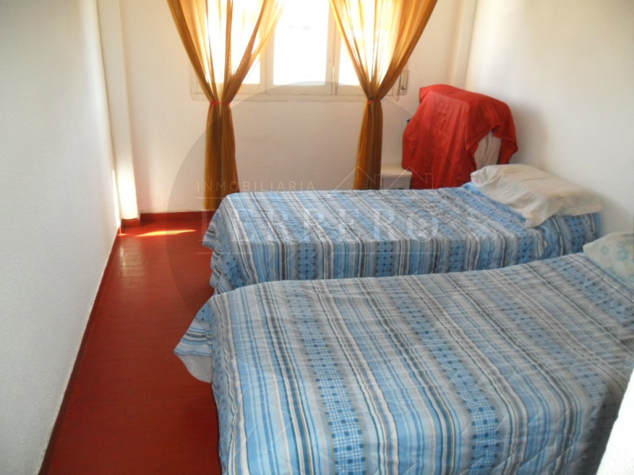 Departamento de 2 Ambientes en Venta en San Clemente del Tuyu - Sobre Avenida San Martin, Sin Expensas