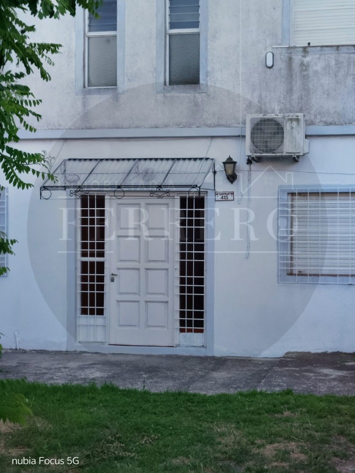 Departamento de 2 Ambientes en Venta en San Clemente del Tuyu - Sobre Avenida San Martin, Sin Expensas