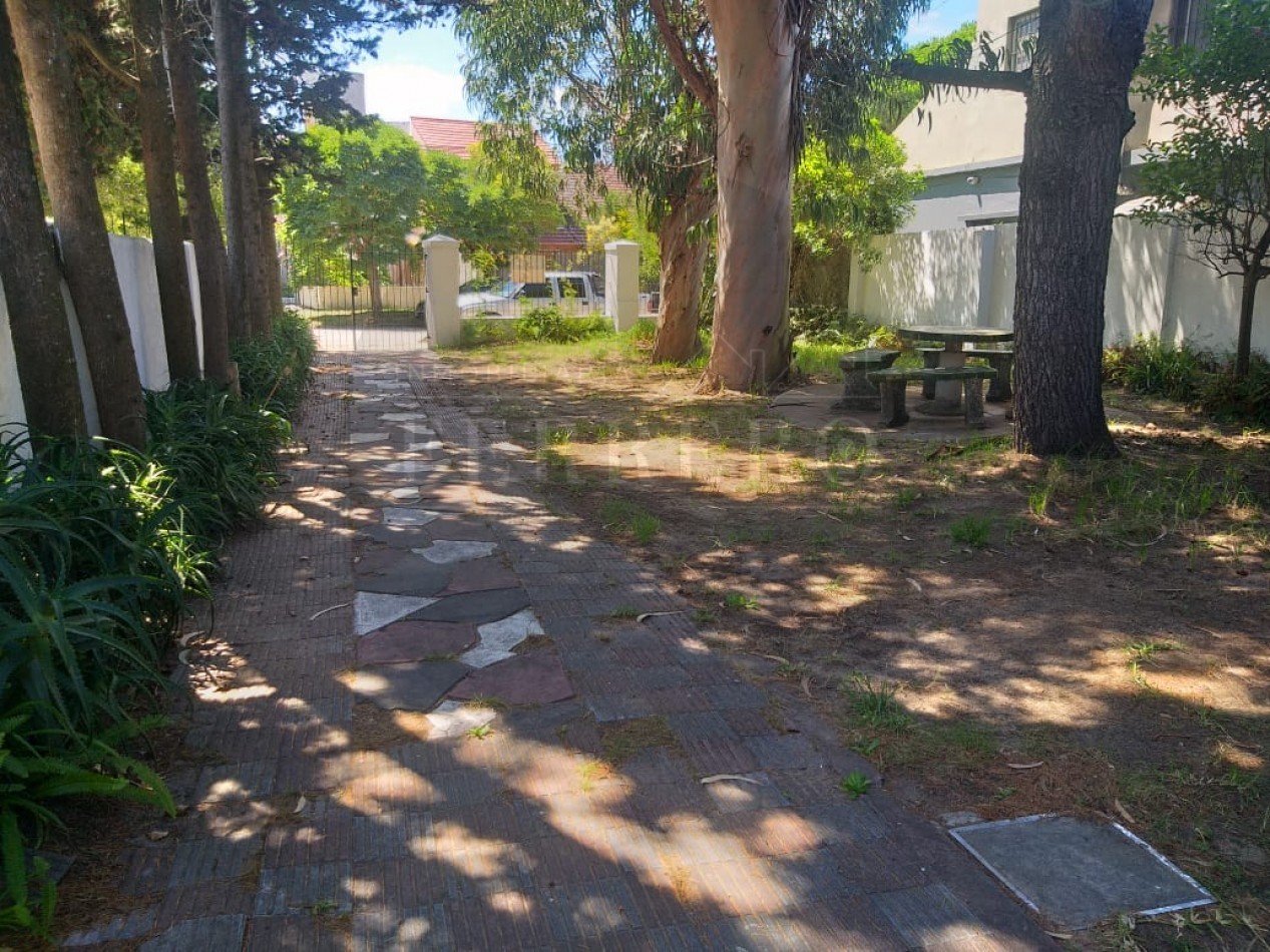 Casa de 5 Amb. a 200 Mts del mar 