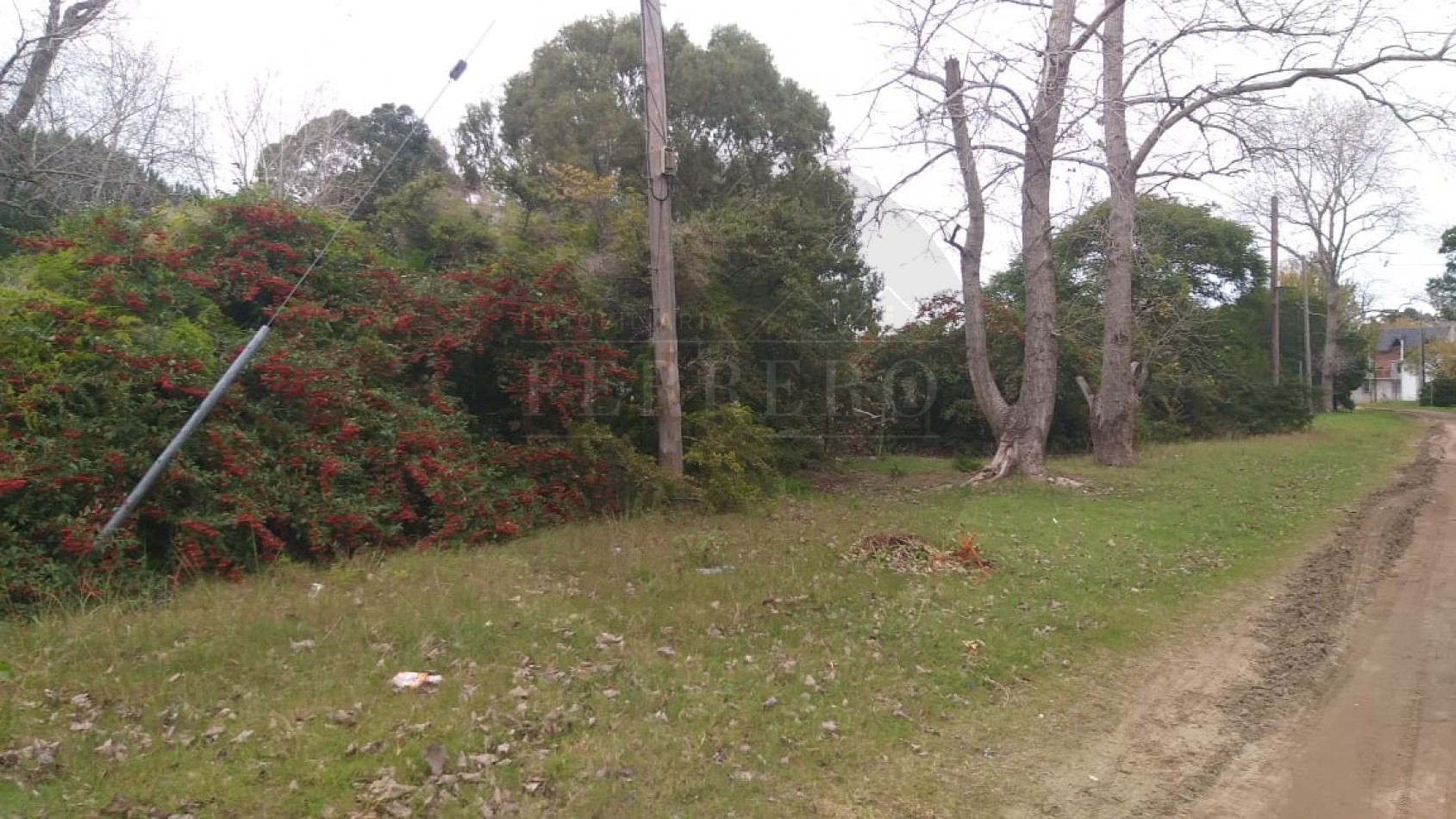 Lote esquina 922M2 Zona Norte