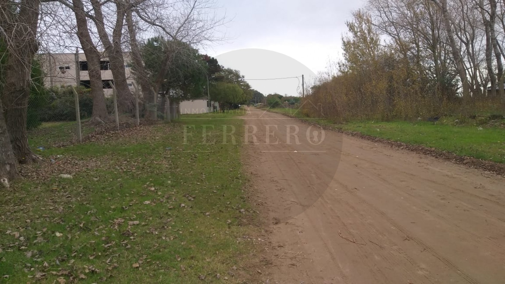 Lote esquina 922M2 Zona Norte