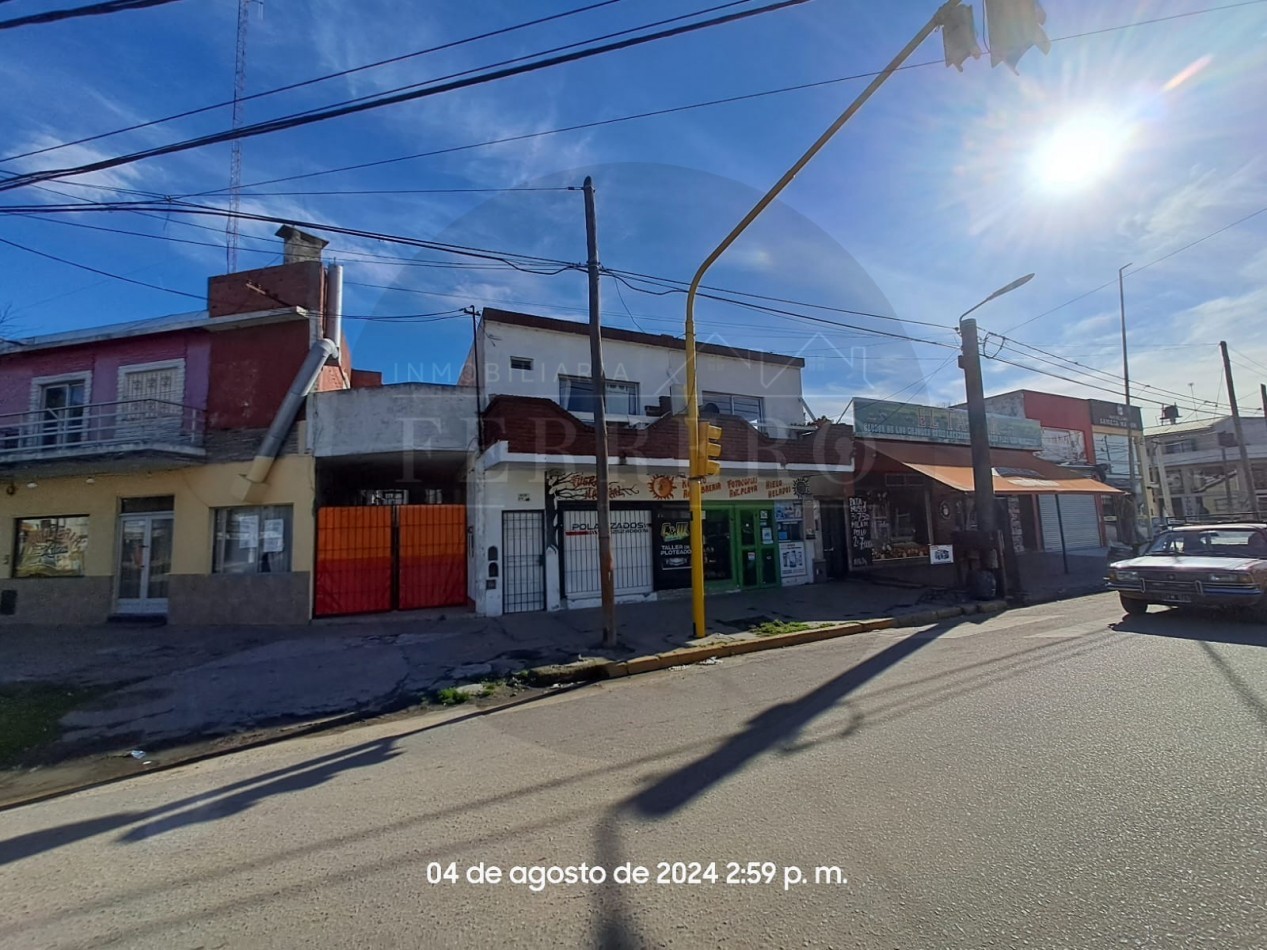 Oportunidad de Inversion: Complejo de 3 Unidades con Balcon y Parrilla