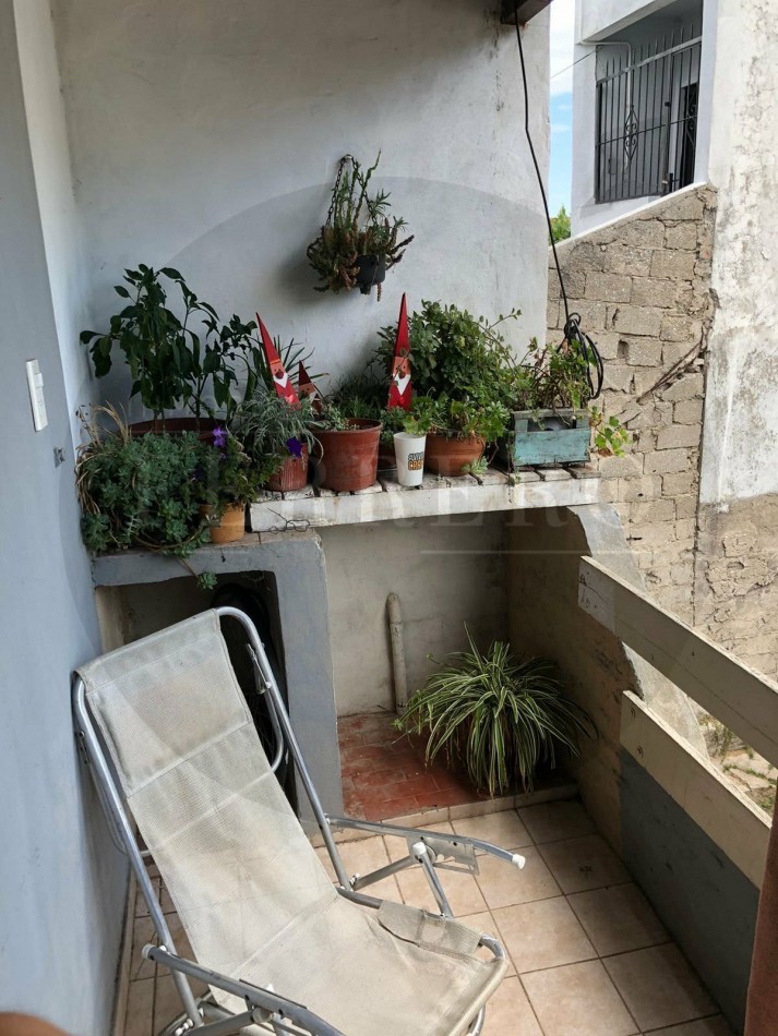 Oportunidad de Inversion: Complejo de 3 Unidades con Balcon y Parrilla