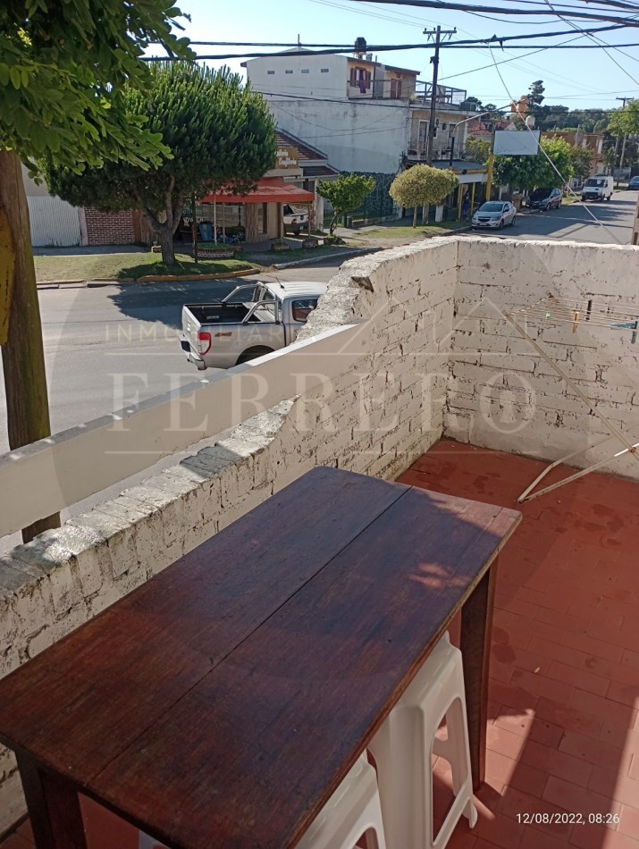 Oportunidad de Inversion: Complejo de 3 Unidades con Balcon y Parrilla