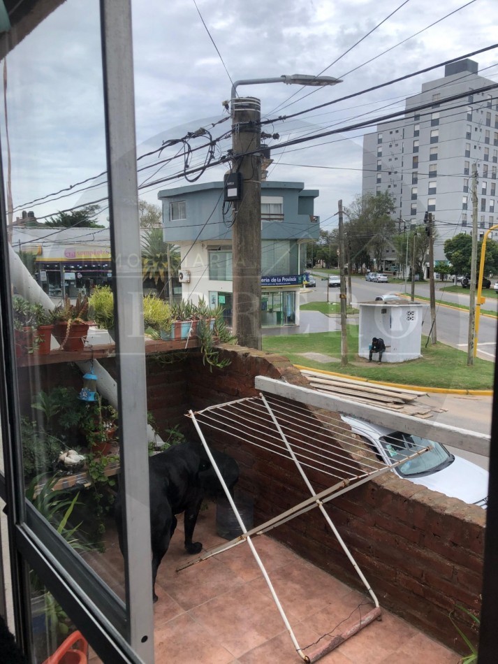 Oportunidad de Inversion: Complejo de 3 Unidades con Balcon y Parrilla
