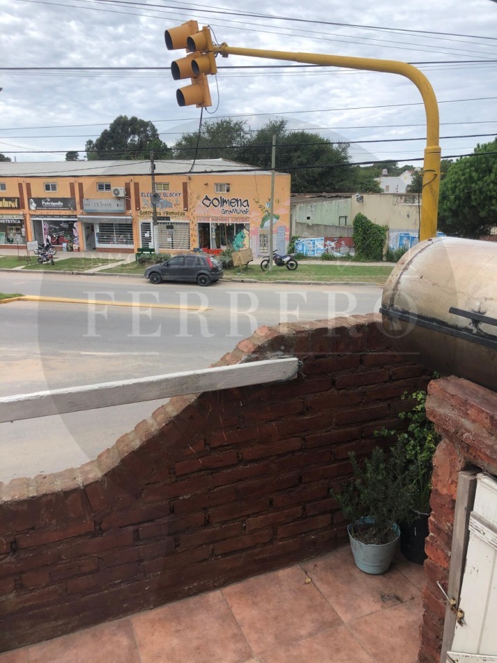 Oportunidad de Inversion: Complejo de 3 Unidades con Balcon y Parrilla