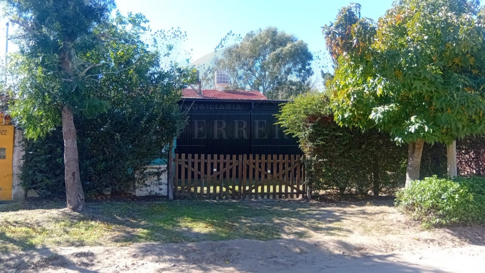 LOTE CON GALPON IDEAL DEPOSITO