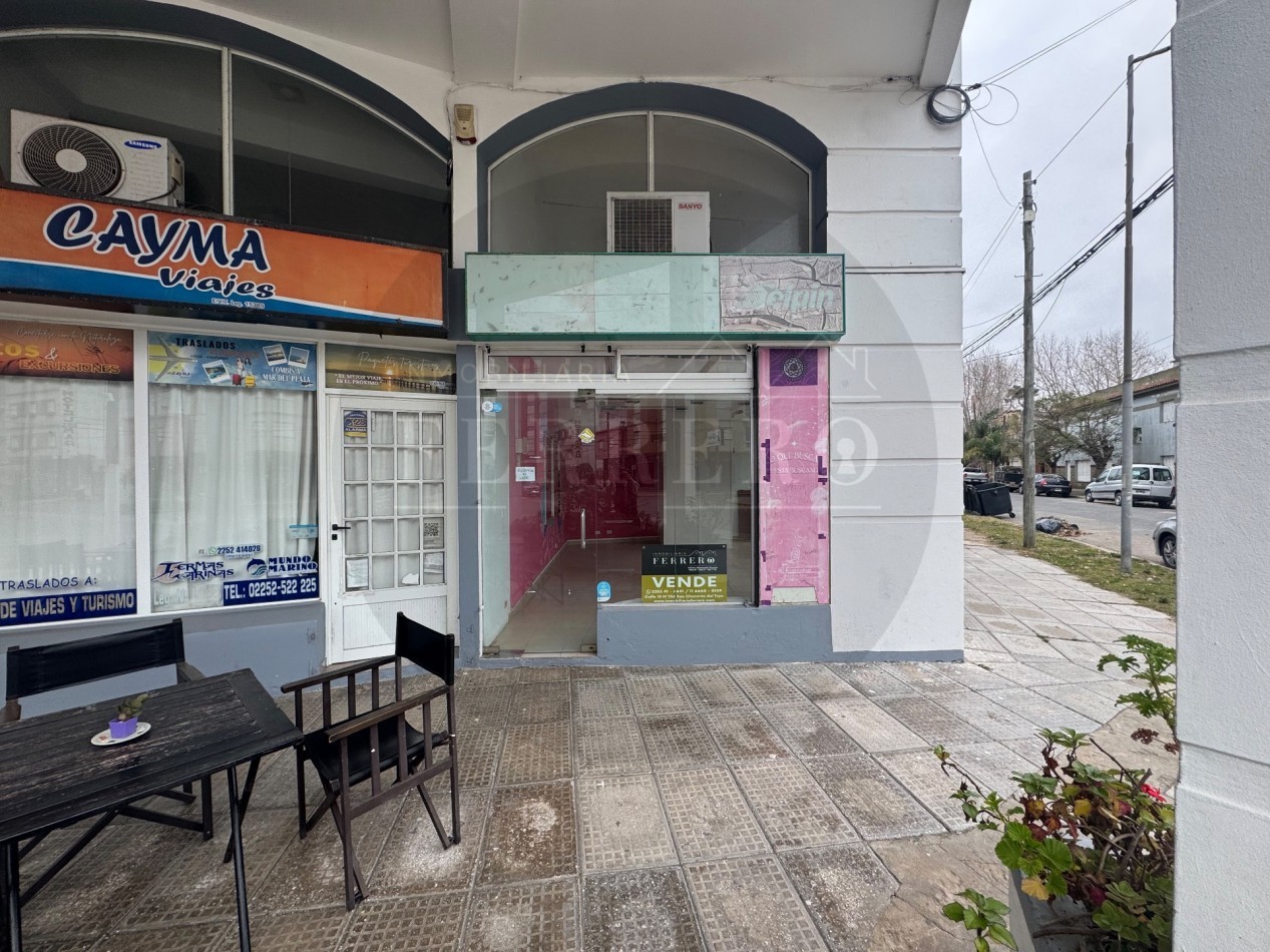 Local frente a Boulevard con excelente exposicion 