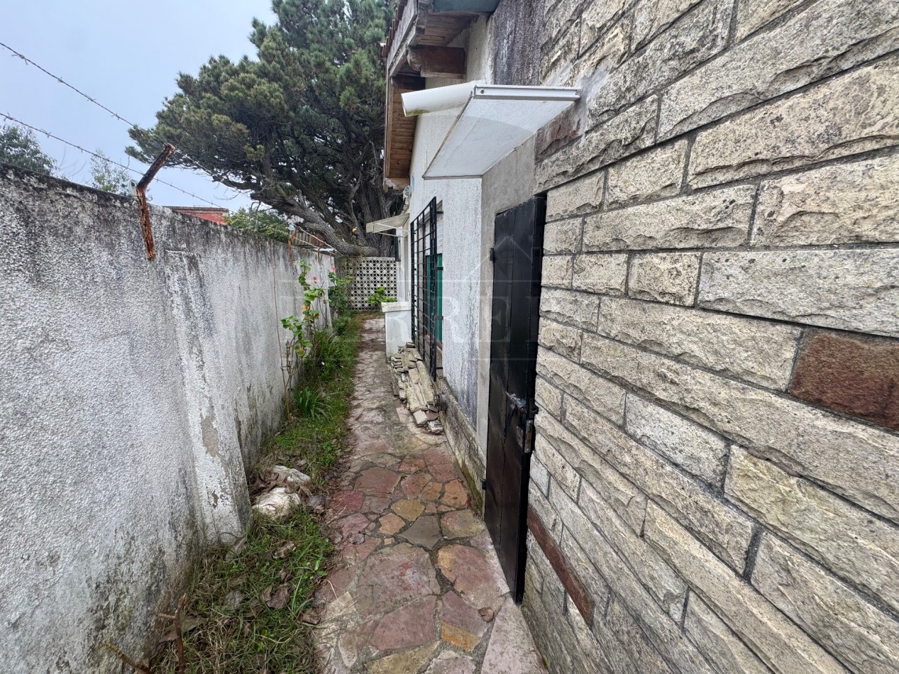 Casa 3 Amb con dependencia