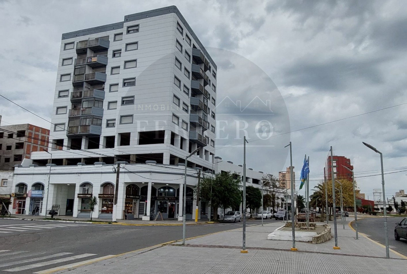 Departamento de 2 Ambientes en Edificio Riazor XVI | A 100 Metros del Mar y de la Peatonal | San Clemente del Tuyu
