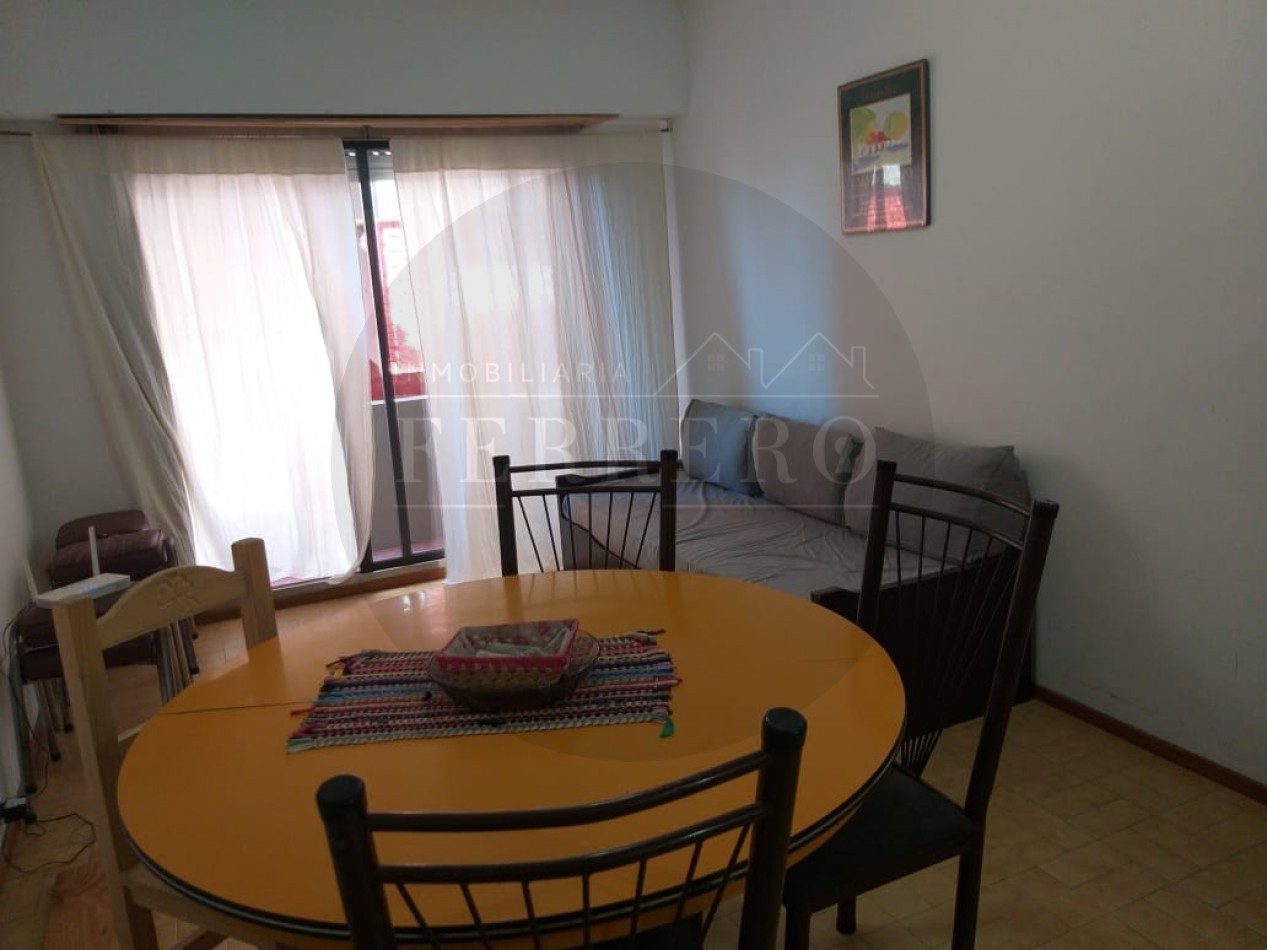 Departamento de 2 Ambientes con Patio y Parrilla a Metros del Mar en San Clemente