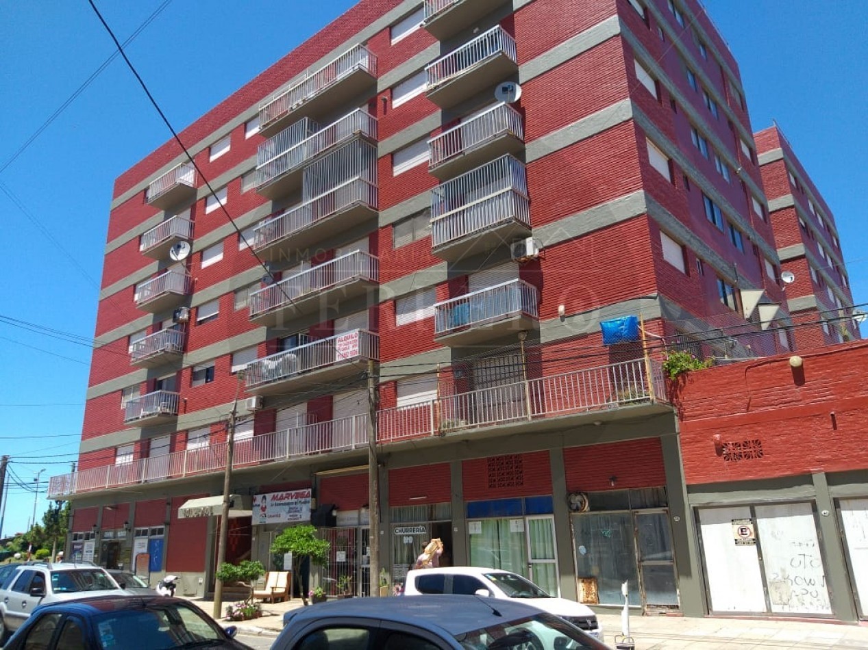 Departamento de 2 Ambientes con Patio y Parrilla a Metros del Mar en San Clemente