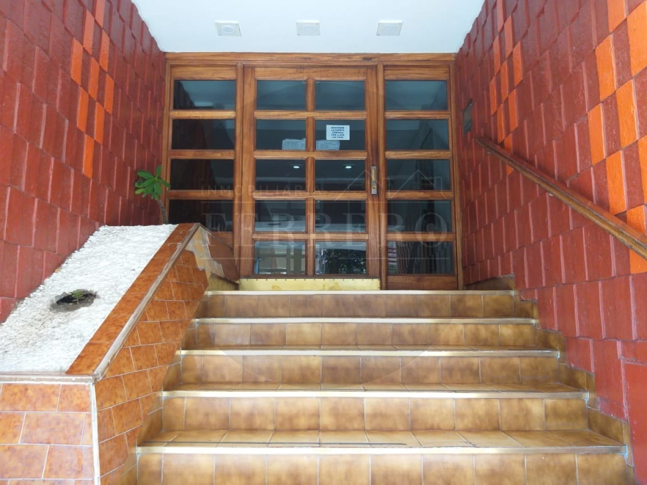 Departamento de 2 Ambientes con Patio y Parrilla a Metros del Mar en San Clemente