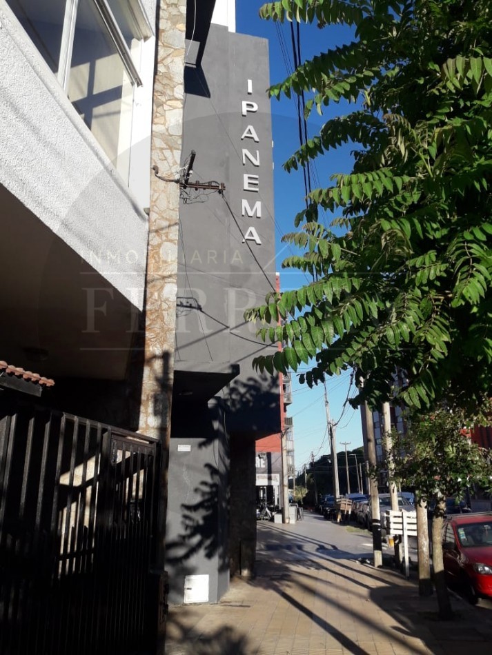 Monoambiente c/patio centrico Edificio Ipanema a 50 Mts del mar