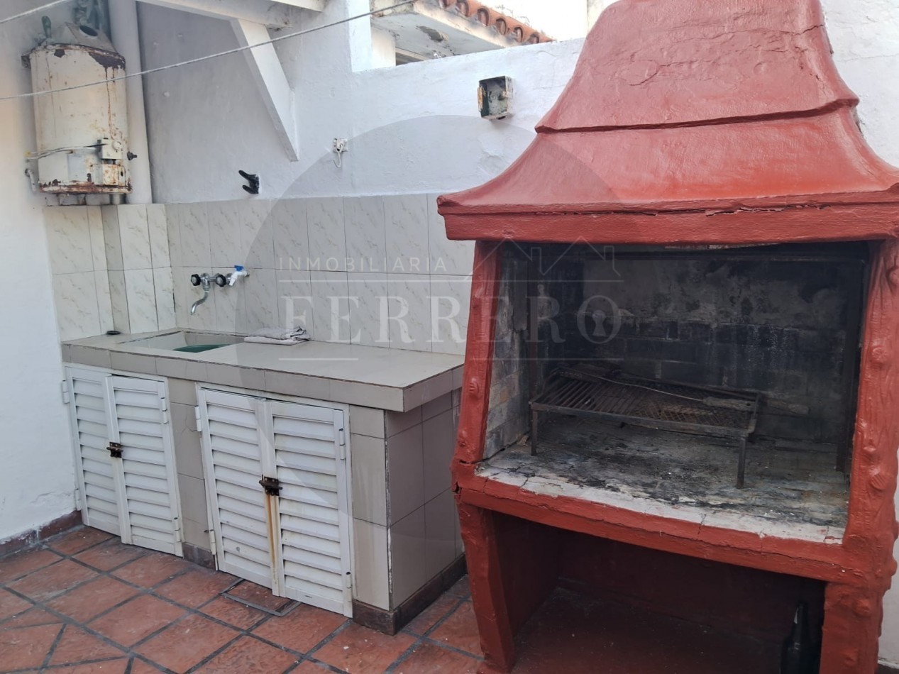 PH 3 AMB. CON PATIO ZONA CENTRO