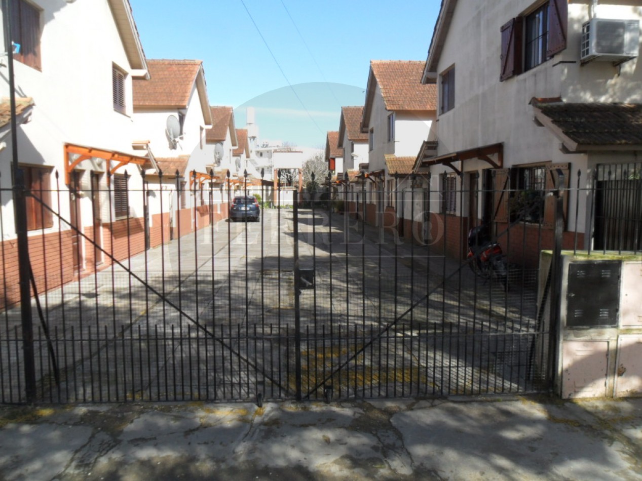 Duplex 3 Amb c/ espacio vehicular en Barrio el Tala