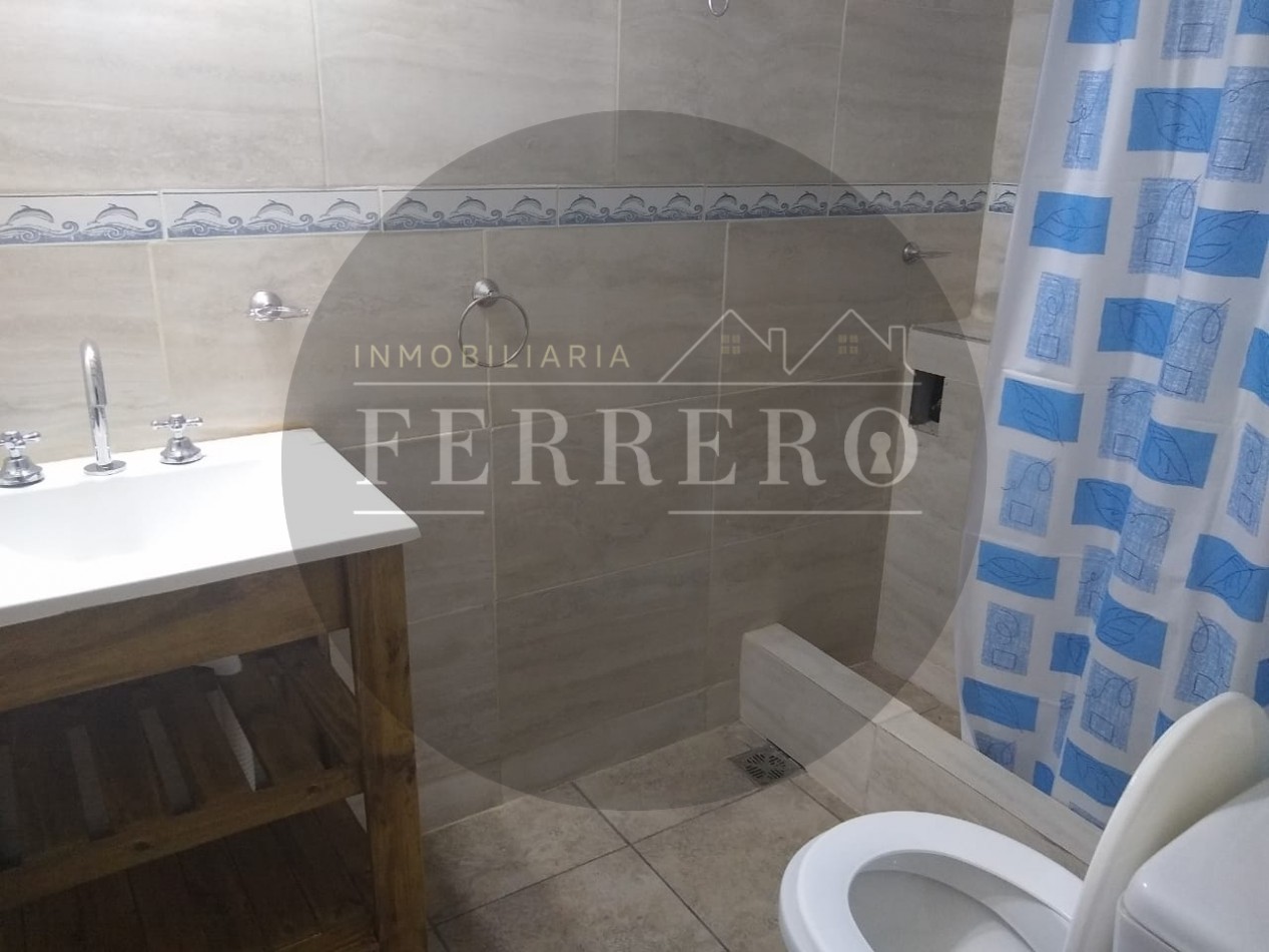 5 DEPTOS EN BLOCK EN BARRIO TALA