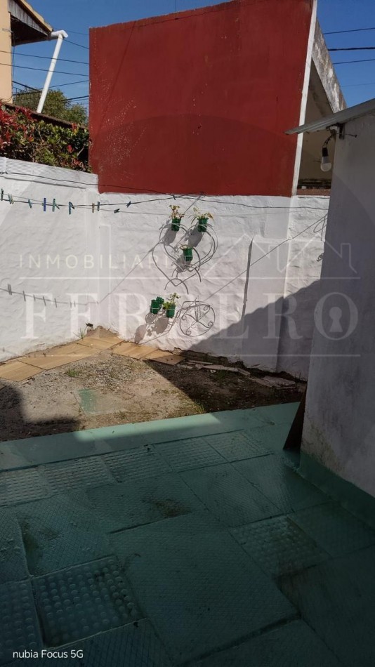 PH 3 Ambientes con patio- Ubicacion Centrica y Excelente Precio