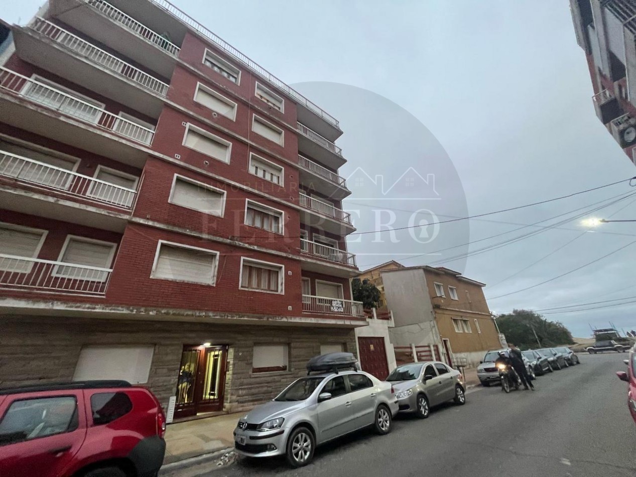 OPORTUNIDAD DEPTO CENTRICO 3 AMB AL FRENTE