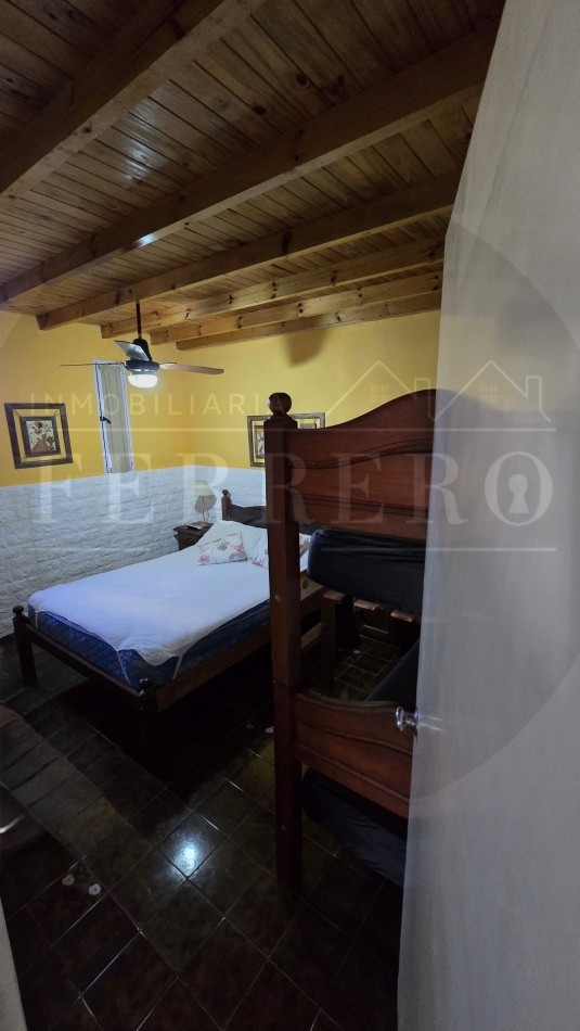 Venta 2 PH en Block con Jardin, Galpon y Entrada Vehicular - San Clemente 