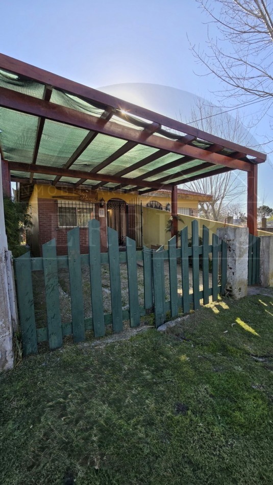 Venta 2 PH en Block con Jardin, Galpon y Entrada Vehicular - San Clemente 