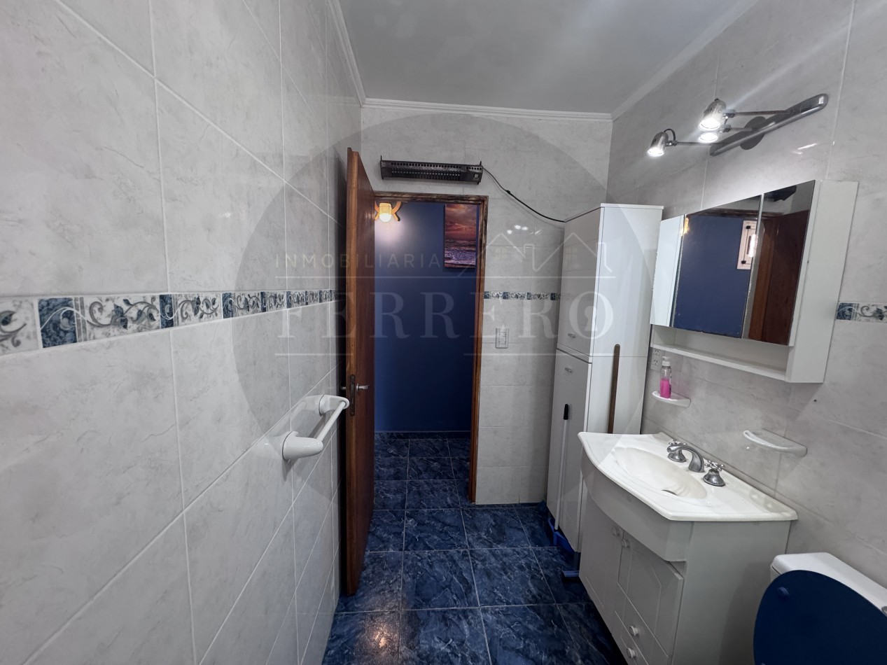 Casa 3 Amb con Local apto credito hipotecario 