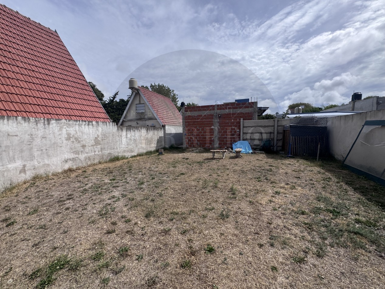 Casa 3 Amb con Local apto credito hipotecario 