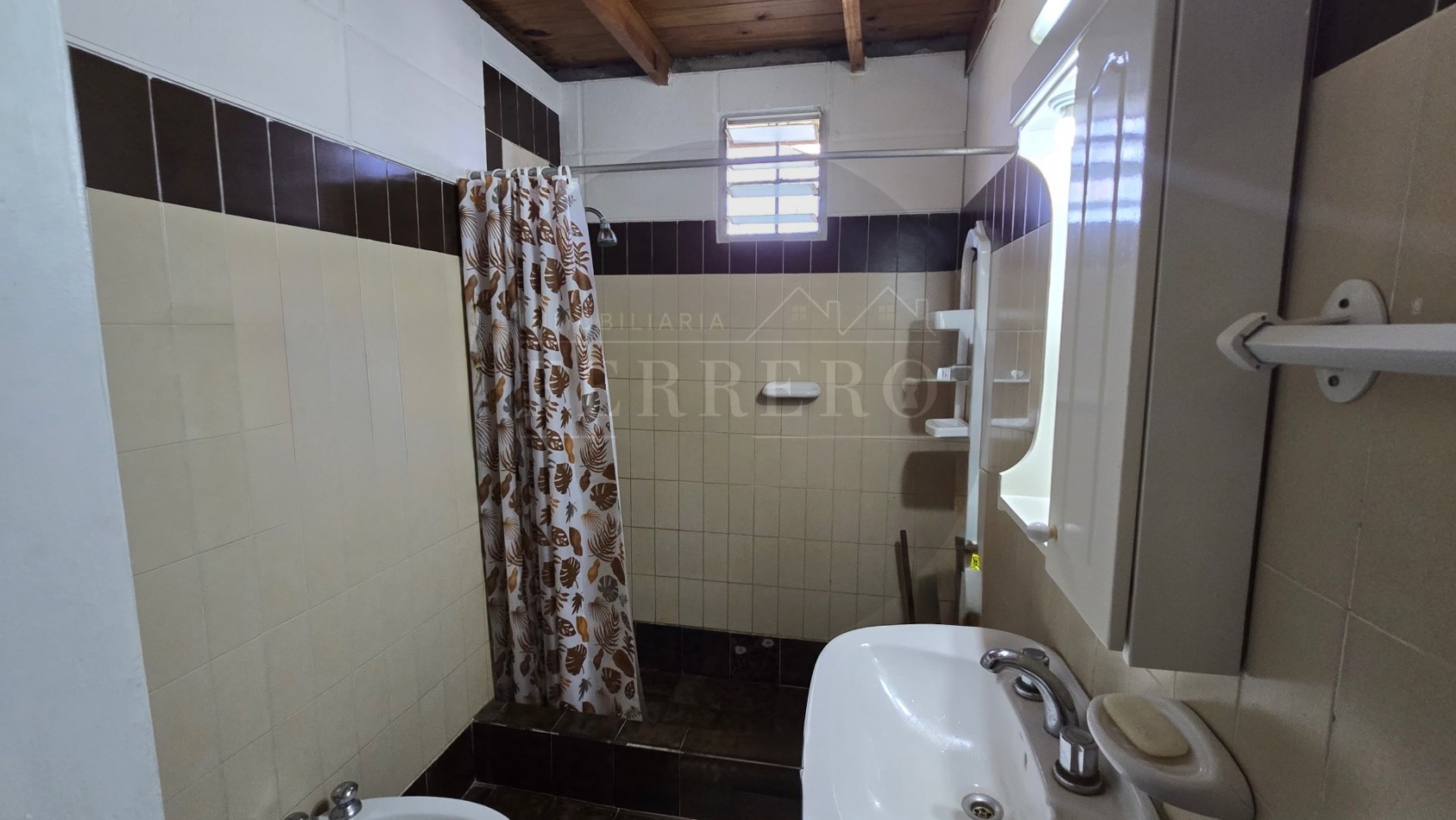 Venta 2 PH en Block con Jardin, Galpon y Entrada Vehicular - San Clemente 