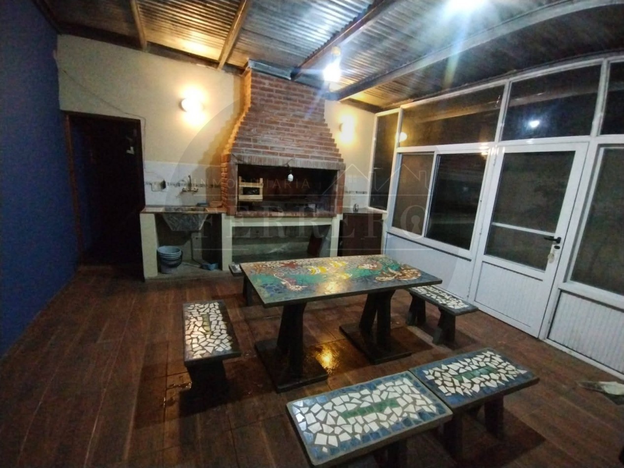 Casa 3 Amb con Local apto credito hipotecario 