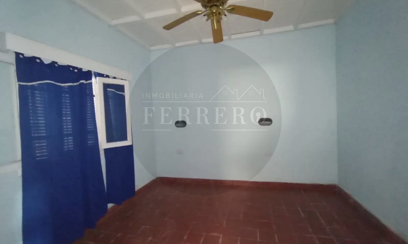 CASA PARA DISFRUTAR TODO EL AÑO- 4 AMBIENTES, IMPECABLE ! 