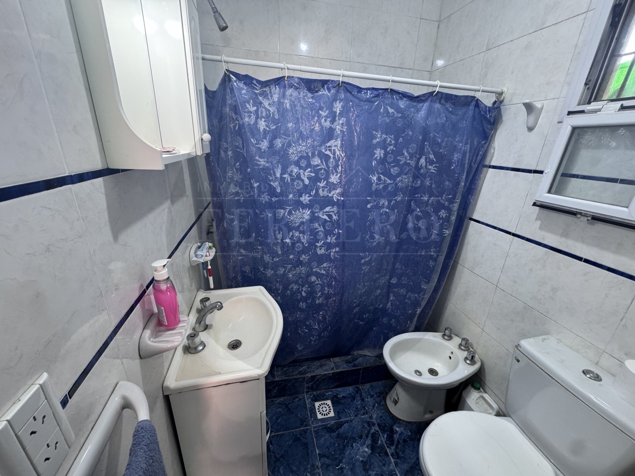 Casa 3 Amb con Local apto credito hipotecario 