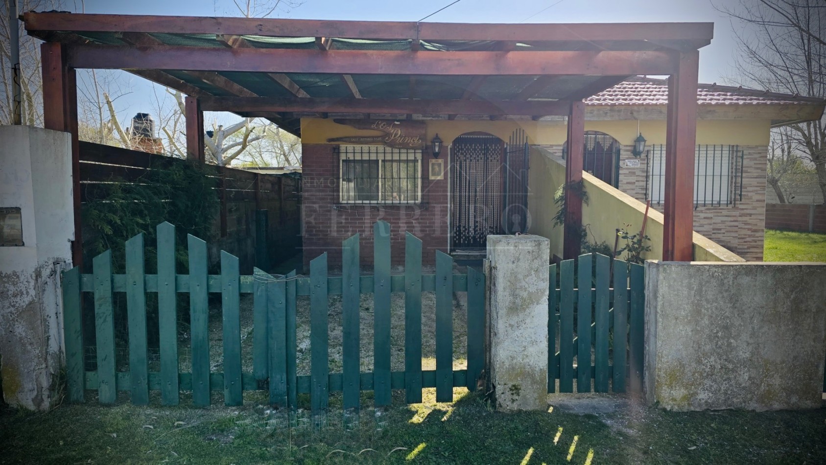 Venta 2 PH en Block con Jardin, Galpon y Entrada Vehicular - San Clemente 