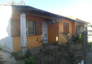 Oportunidad Casa de 3 Amb. con lote