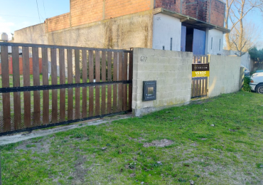Amplia casa sobre lote de 360M2 