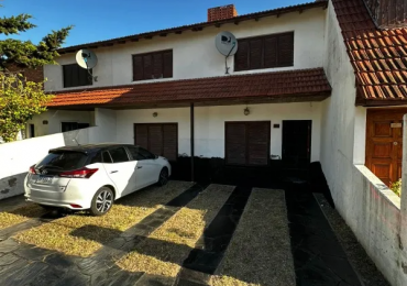 Hermosa Casa de 5 Amb Barrio Tala