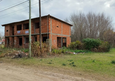 Lote con planos aprobados complejo 