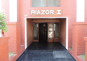 Depto 2 Amb 6to piso Riazor X sobre costanera 