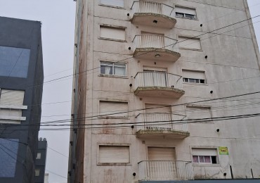 Depto 3 amb con cochera Edificio MAX III 