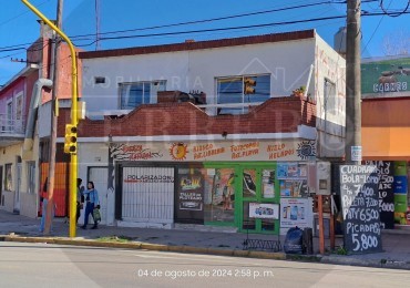 Oportunidad de Inversion: Complejo de 3 Unidades con Balcon y Parrilla