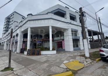 Local frente a Boulevard con excelente exposicion 