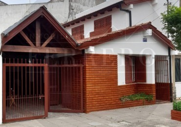 Casa centrica 4 Amb con garaje