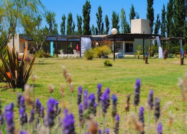 EXCELENTE POSADA TURISTICA Y CASA EN RAMA CAIDA